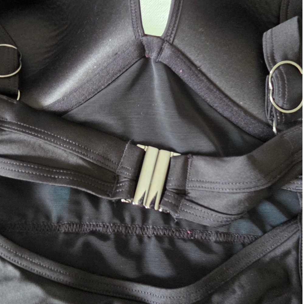 City Chic Color Block One-Piece Swimsuit Underwire Large/20 Plus Vacation - Picture 5 of 8